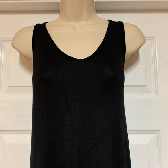 Asymmetrical black open back summer dress - Picture 3 of 6